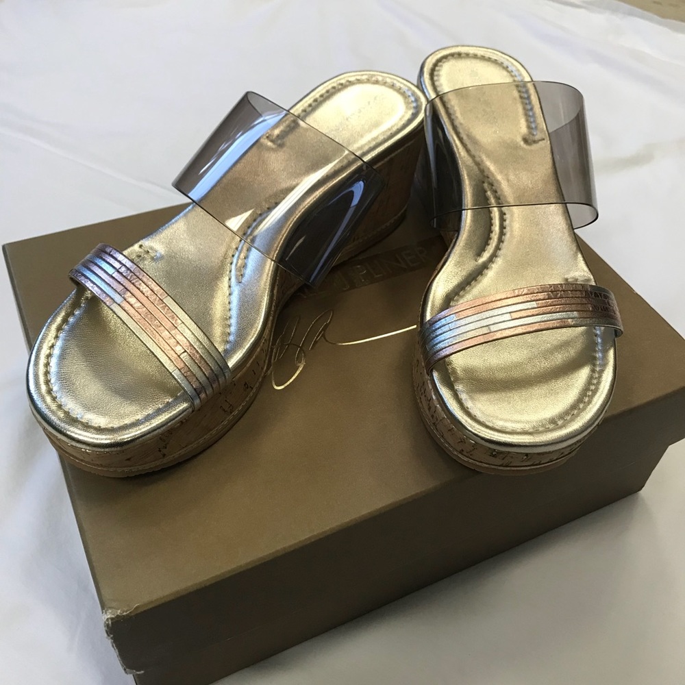 NIB Donald J Pliner Wedge Platform Sandals